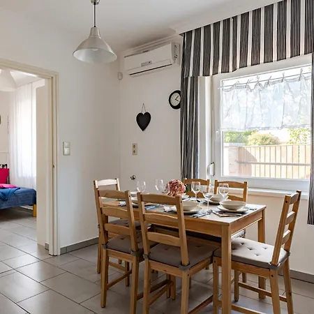 Apartamento Lexi Guesthouse with EVcharger Balatonboglár