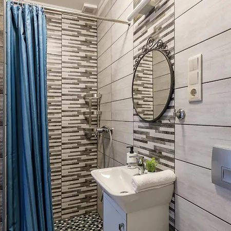 Апартаменты Lexi With Evcharger Балатонбоглар