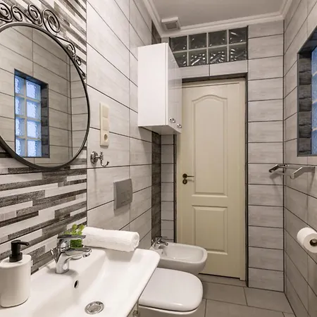 Lexi Apartman Balatonboglár