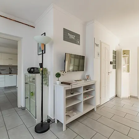 Lexi Guesthouse with EVcharger Balatonboglár Apartamento Balatonboglár