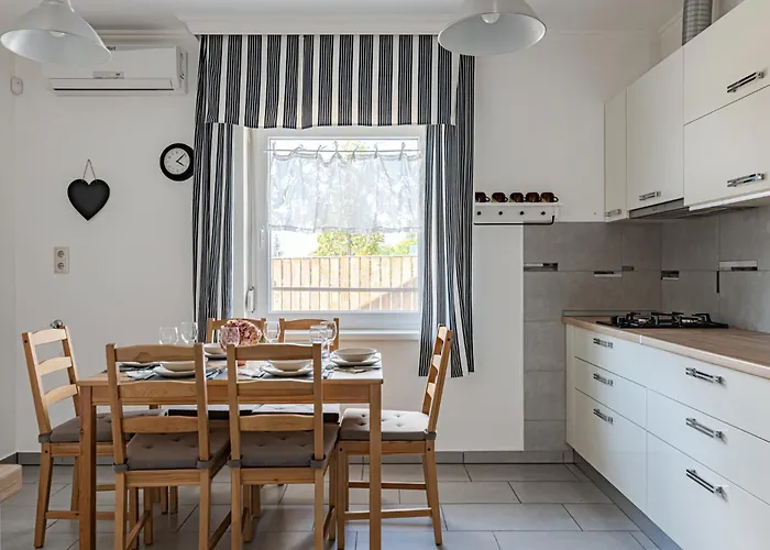 Lexi With Evcharger דירה *